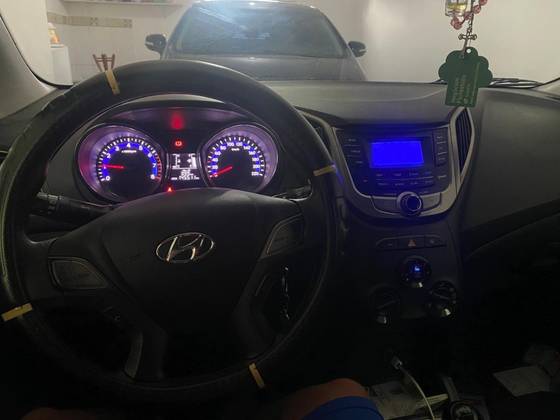 HYUNDAI HB20 1.0 COMFORT 12V FLEX 4P MANUAL HYUNDAI HB20 1.0 COMFORT 12V FLEX 4P MANUAL